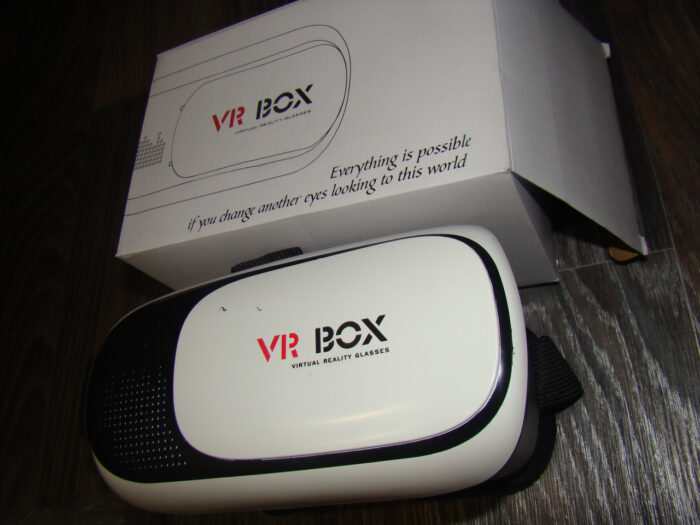1611496766_ochki-virtualnoj-realnosti.jpg Окуляри віртуальної реальності VR BOX 2.0 - Зображення 5