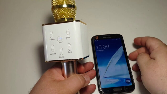 1652634537_bluetooth-mikrofon-dlya.jpg Bluetooth-мікрофон для караоке Q7 Блютуз мікро + ЧОХОЛ Чорний - Зображення 5