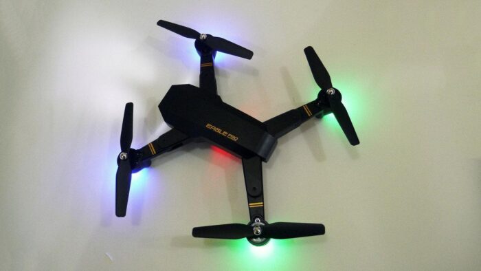 1878821438_skladnoj-kvadrokopter-professionalnyj Складаний квадрокоптер професійний Phantom D5H з Wi-Fi камерою - Зображення 6