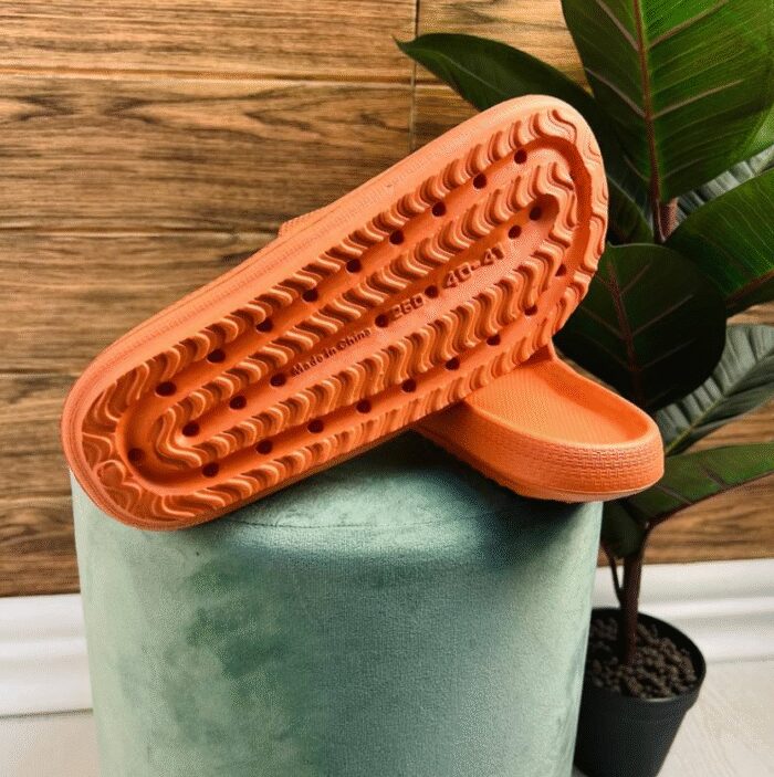 3839647940_shoozy-tapochki-shlyopki Shoozy капці шльопанці жіночі, жовтогарячі - Зображення 4